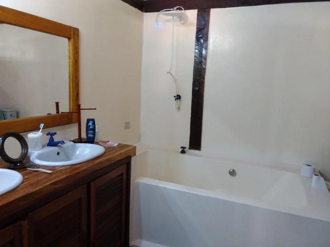 Bimba Hostel - Porto 塞古罗港 0*,